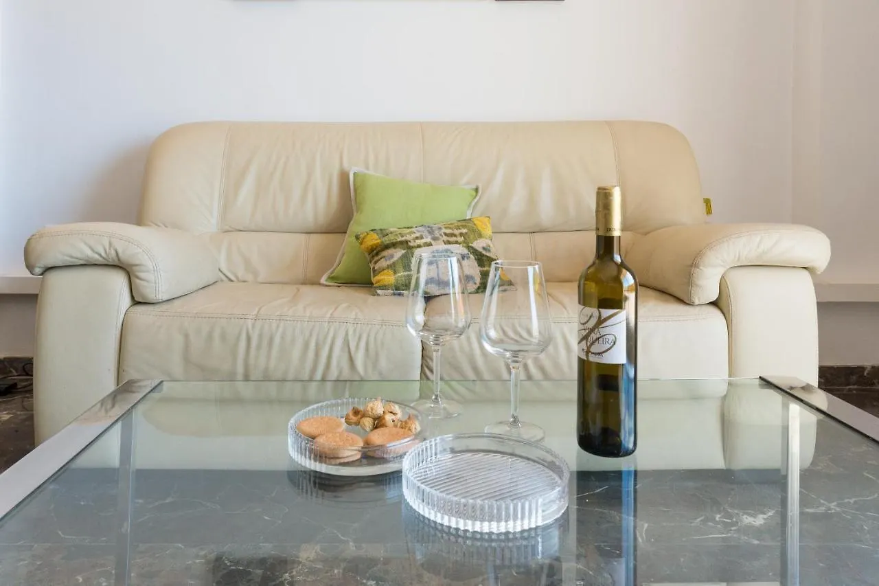 Malagasuite Ocean Views Fuengirola Apartment